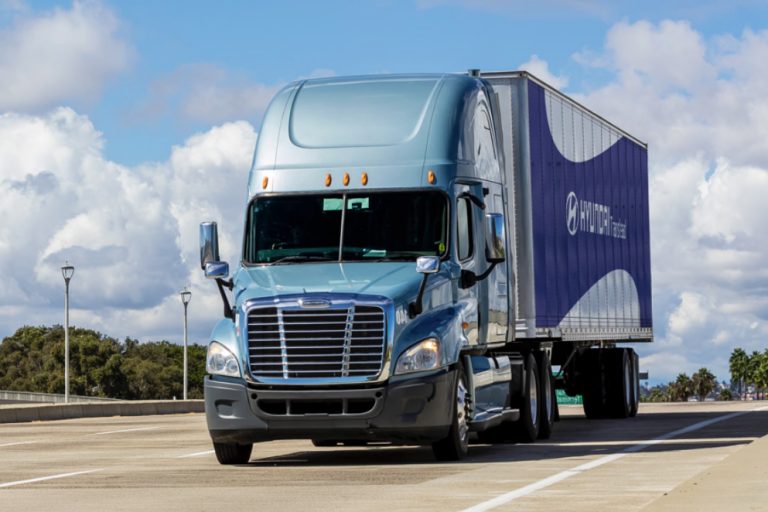 Hyundai Translead Blue truck and trailer